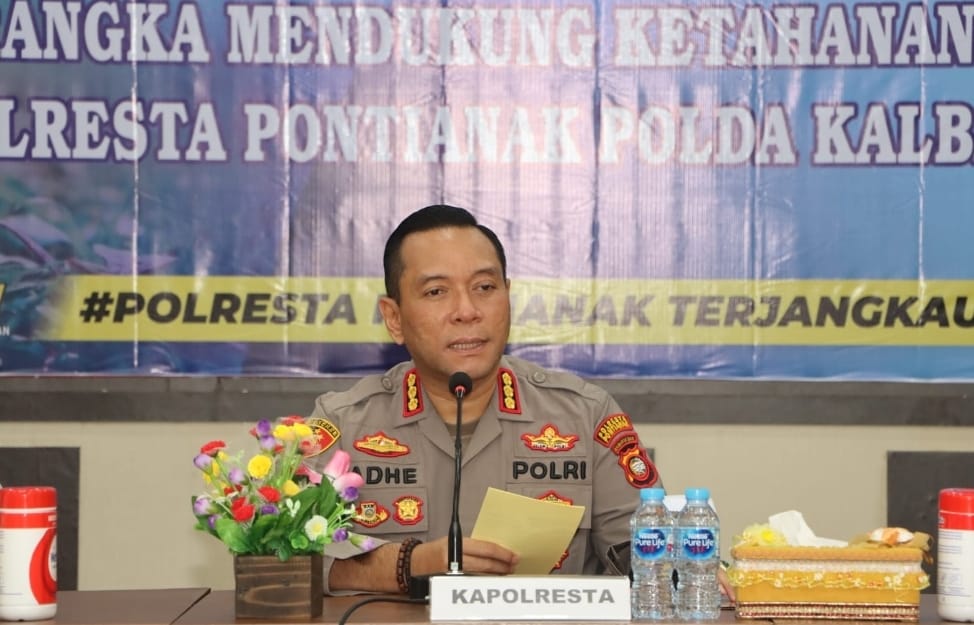 Kapolresta Pontianak Kombes Pol Adhe Hariadi S.I.K. M.H. Buka Pelatihan Pemanfaatan Pekarangan untuk Mendukung Ketahanan Pangan
