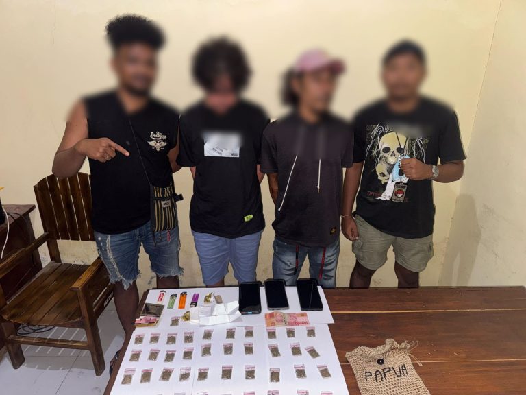 Selundupkan Ganja dari Halbar, Dua Pria Diamankan Polisi di Halmahera Timur”
