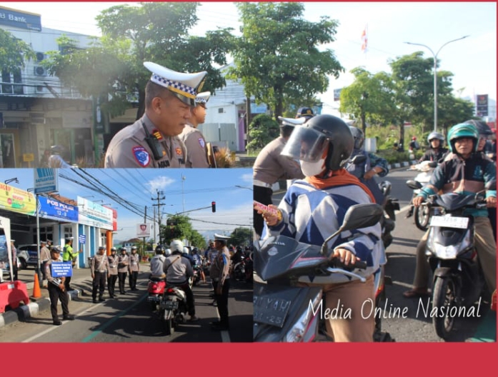 Momen Valentine, Polres Trenggalek Sosialisasi Tertib Lalin dengan Bag-bagi Coklat dan Boneka