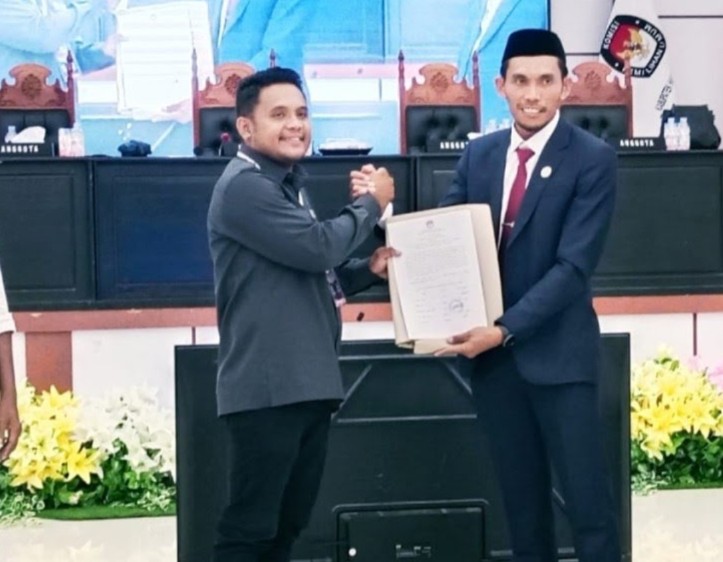 KPU Resmi Tetapkan IMS-ADIL sebagai Bupati dan Wakil Bupati Terpilih