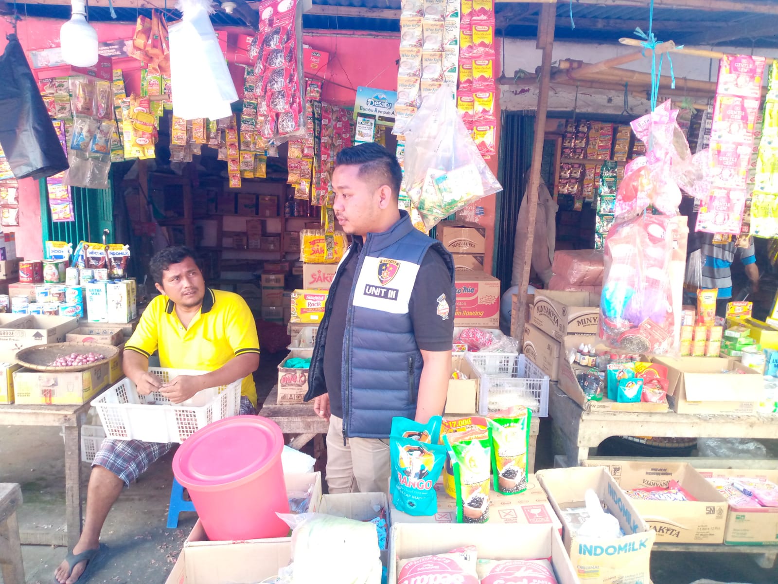 Unit Tipidter Satreskrim Polres Kepahiang Cek Dan Pantau Bahan Pokok Penting Di Wilayah Kab. Kepahiang