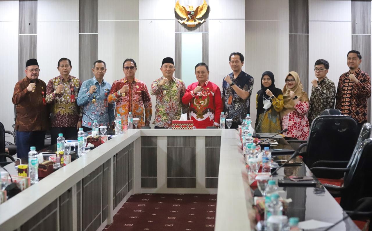 Entry Meeting Bersama BPK RI, Bupati Lambar Parosil Mabsus Minta Perangkat Daerah Kooperatif.