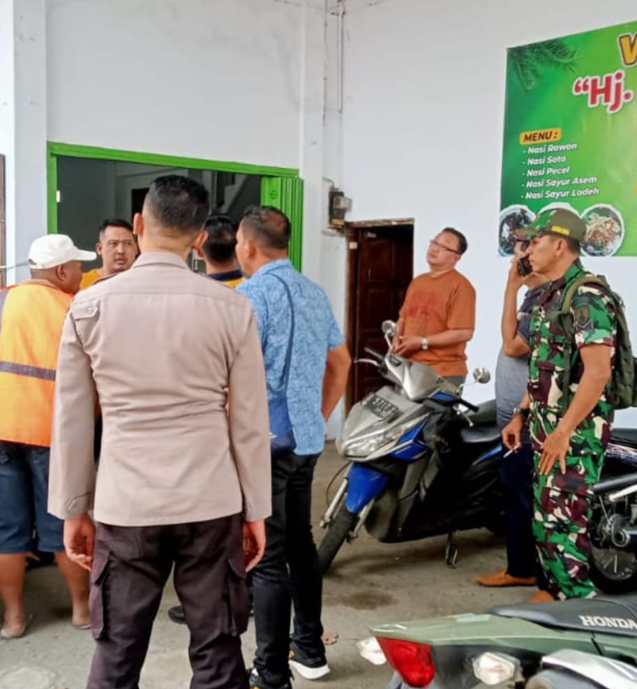 Modus Penipuan, Menyasar seorang Pria Lansia Kehilangan Mobil di Jombang, Akibat Ulah Juru Parkir Gadungan*