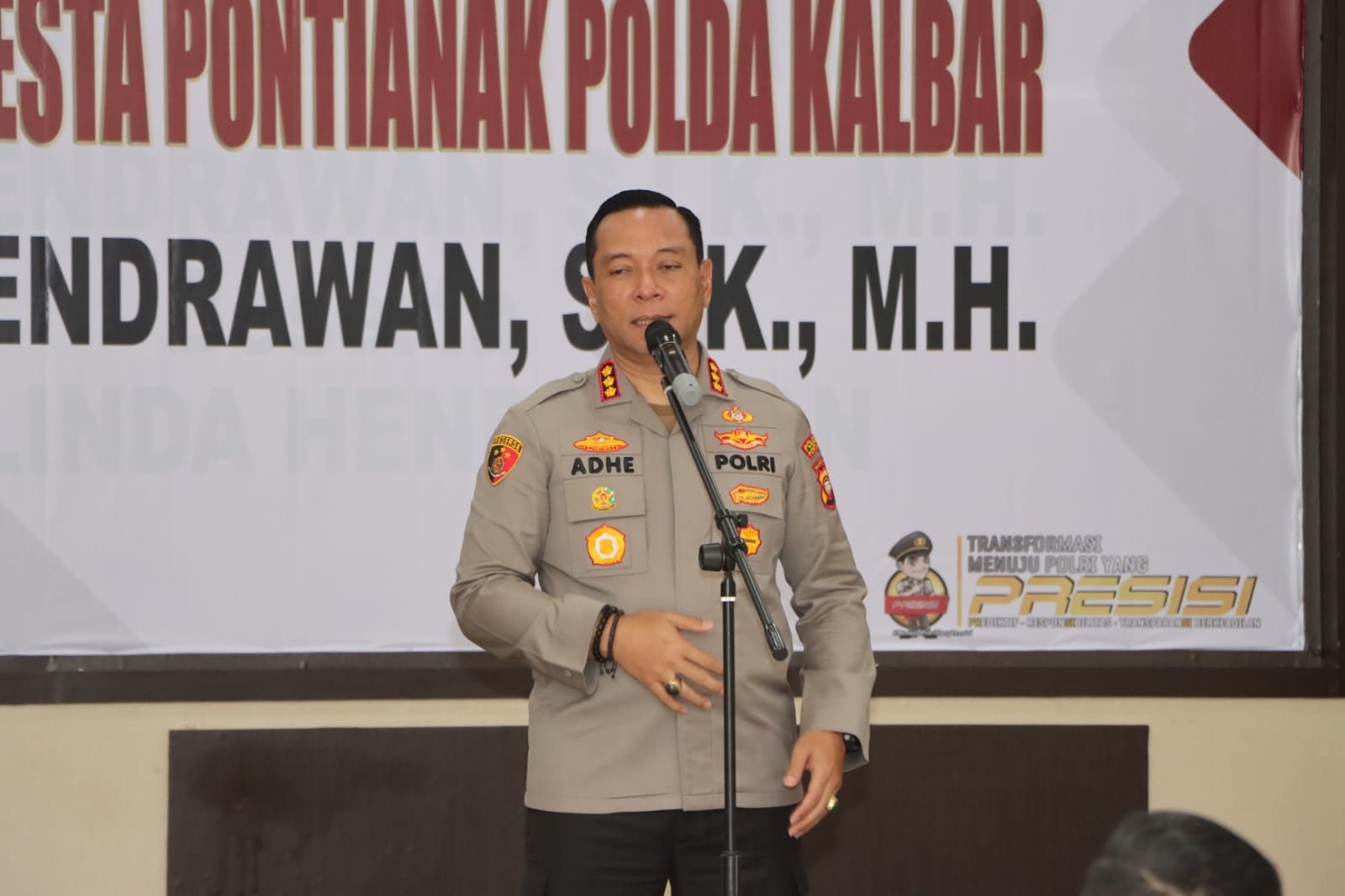 Kapolresta Pontianak Pimpin Upacara Pelantikan Wakapolresta Pontianak AKBP Hendrawan, S.I.K., M.H.