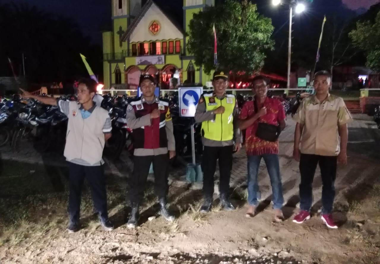 Ribuan Jemaat Khidmat Rayakan Paskah, Polsek Batang Tarang Tampilkan Kinerja Optimal