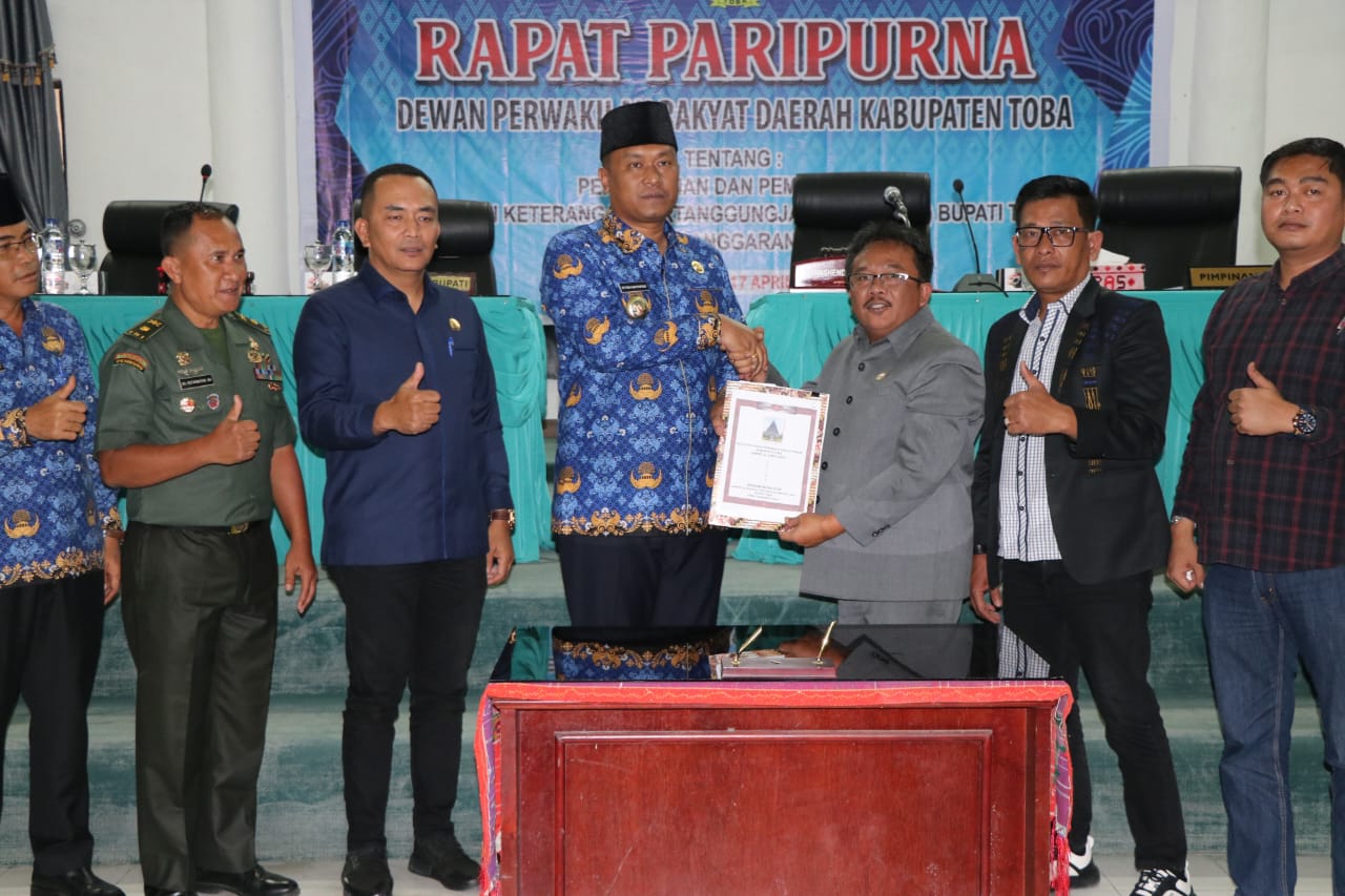 LKPJ Bupati Toba Tahun anggaran 2024 Sampaikan DPRDT Toba