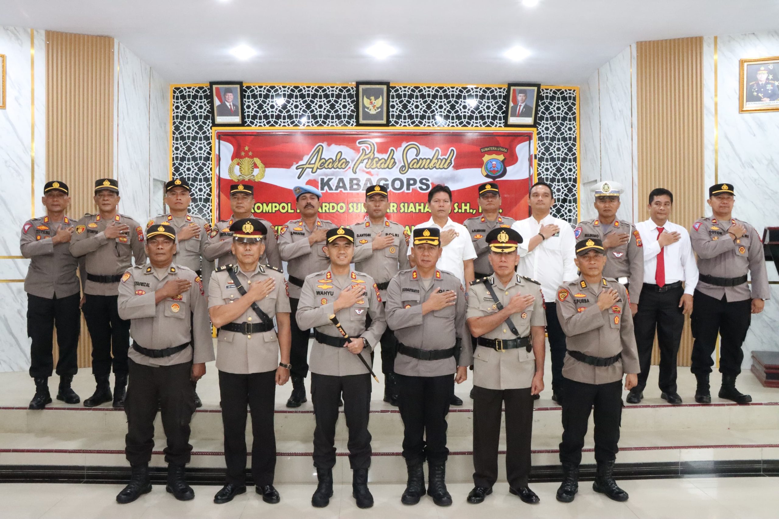 Upacara Sertijab Kabag Opsb Di  Pimpin Langsung Kapolres Tapanuli Tengah