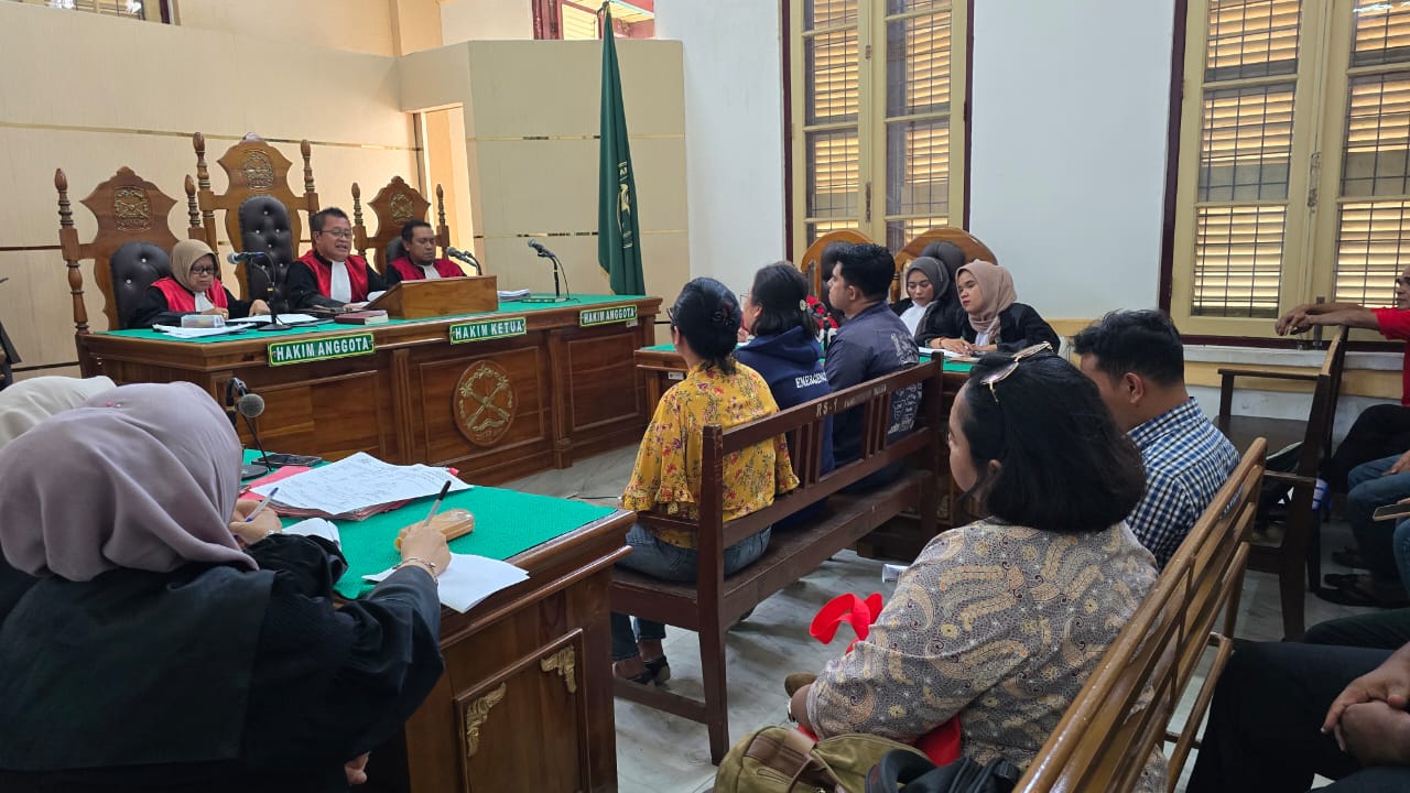 Perkara Dosen Bunuh Suami, Korban Sudah Tidak Bernyawa Saat Tiba di UGD*