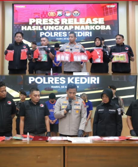 Polres Kediri Berhasil Gagalkan Peredaran Narkoba, Tiga Tersangka dan Sabu Hampir 1 Kg Diamankan*