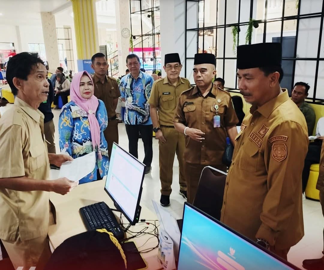 Sekda Kukar Sidak Pelayanan Publik di Hari Pertama Kerja Pasca Libur Idul Fitri