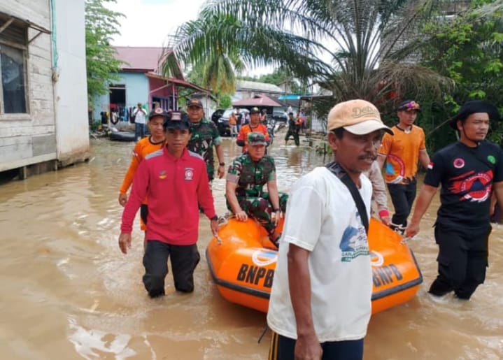 Sejumlah Wilayah di Kukar Terendam Banjir, BPBD Evakuasi Warga Terdampak