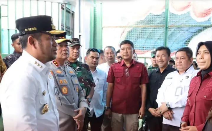 Dampingi Gubernur Monitoring Persiapan di TPS, Sekda Ajak Warga Sukseskan PSU