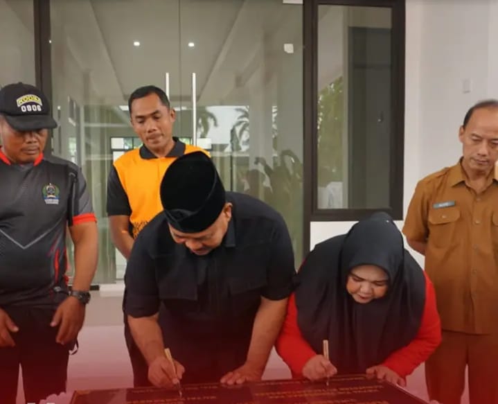 Resmikan Gedung Baru PKK, Bupati Harapkan Dapat Difungsikan Secara Optimal