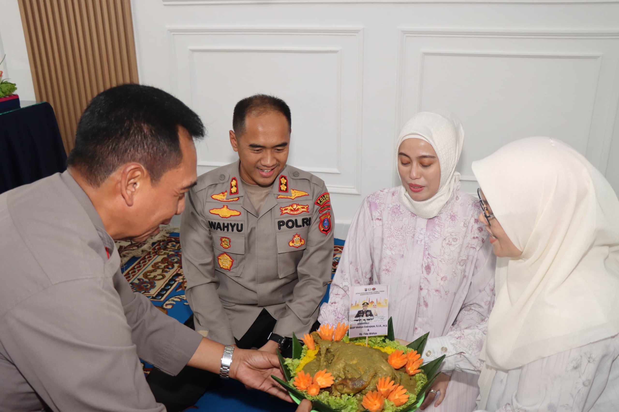 AKBP Wahyu Endrajaya Kapolres S.I.K, M.Si. Resmikan Renovasi Kantor Bhayangkari Cabang Tapanuli Tengah 