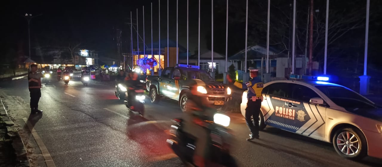 Satuan Lalu Lintas Polres Melawi Cegah Gangguan Keamanan di Jalan