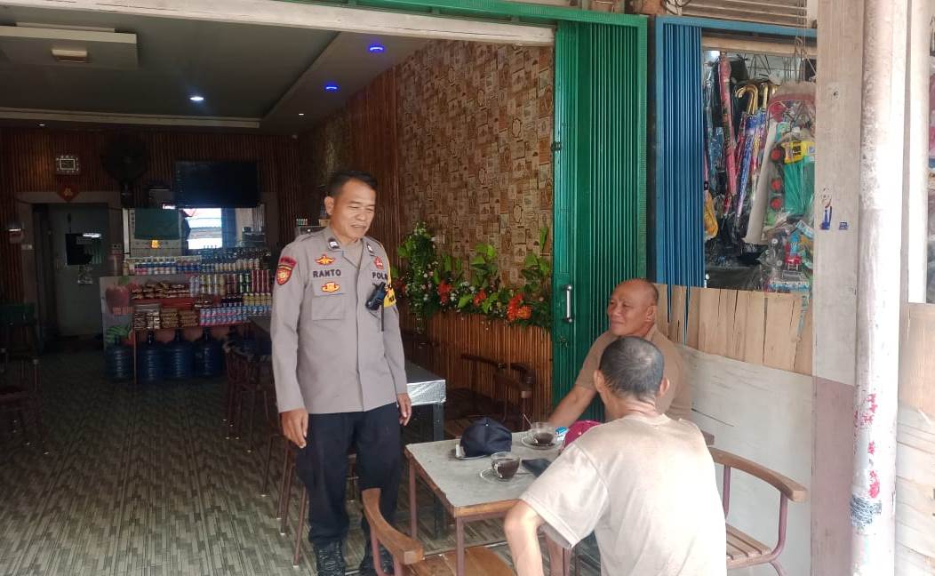 Polsek Batang Tarang Gencarkan Patroli Dialogis, Pastikan Situasi Pasar dan Lingkungan Tetap Kondusif
