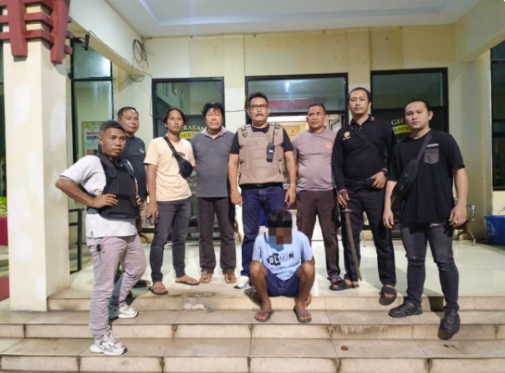 Berantas Premanisme, Tim Patroli Polres Bitung Berhasil Ringkus Terduga Pelaku Keributan Antara Anak Dan Ayah Terduga Pelaku AS Masih Dalam Pencarian,