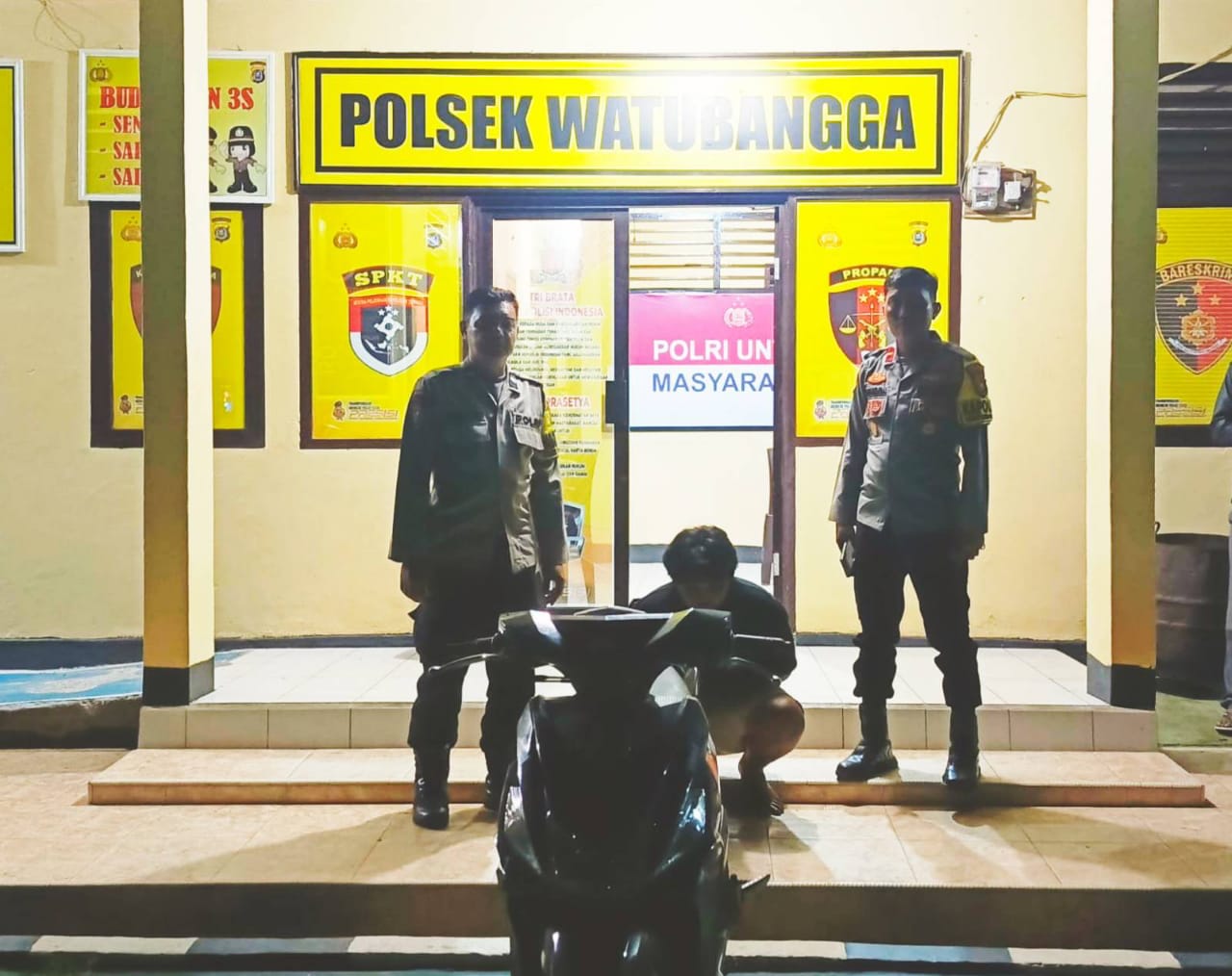 Oknum warga Desa Tanggetada Curanmor di Tangkap Polisi & diamankan di Polsek Watubangga.