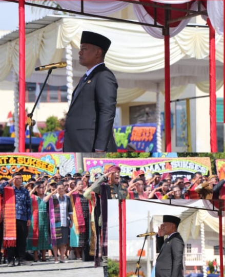 Hardiknas Dasar dan Menengah Pendidikan Bupati Toba Bacakan Pidato Mentri