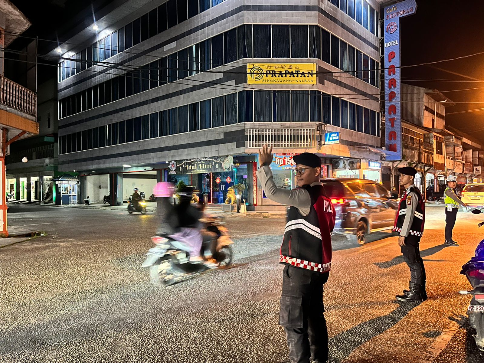 Wujudkan Keamanan Malam Minggu, Polres Singkawang Gelar Kegiatan Ploting Point.