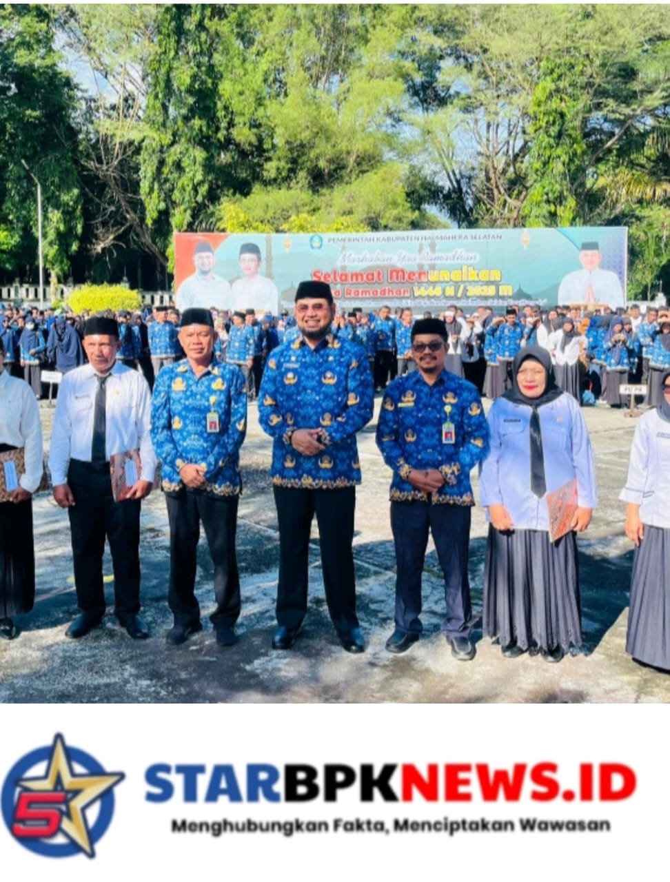 Bupati Bassam kasuba,Serahkan SK PPPK kepada 1.353 Tenaga di Halmahera Selata