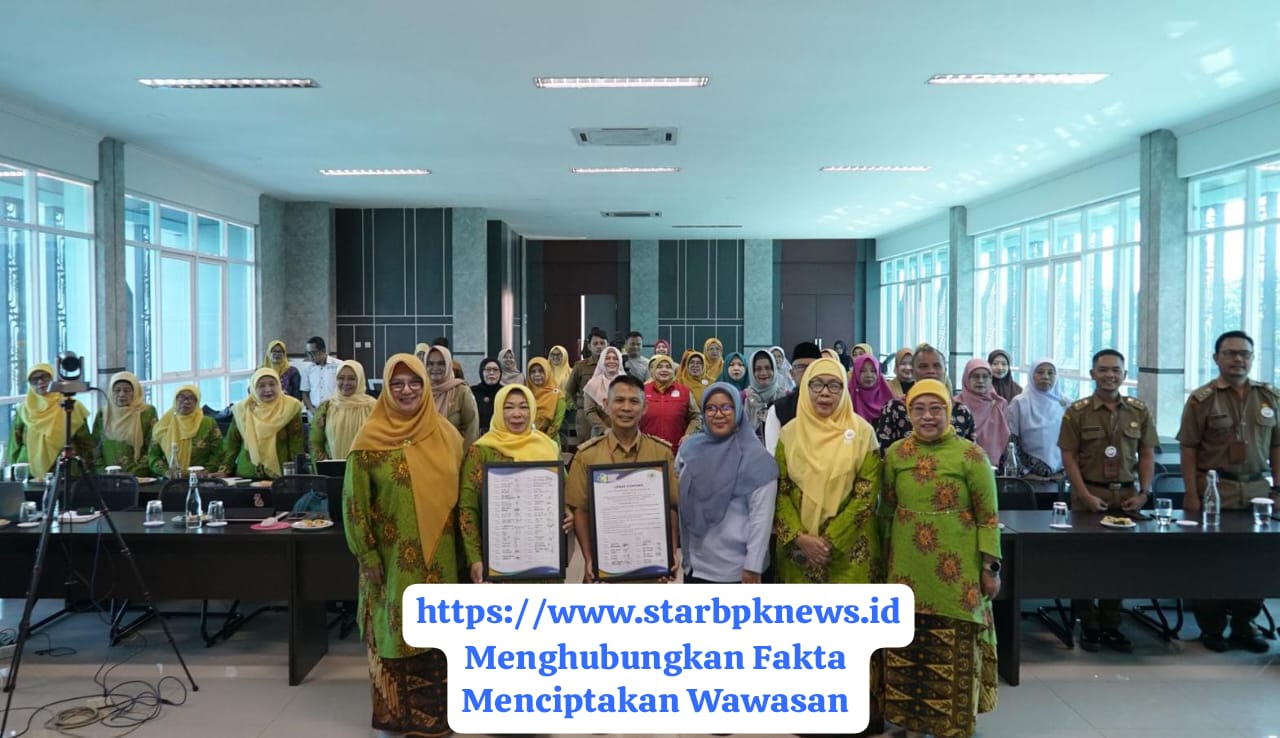 Ketua Pimpinan Daerah Aisyiyah Garut Eti Nurul Hayati, Bersama Kemenkes dan Dinkes Canangkan Komitmen Pencegahan Sunat Perempuan