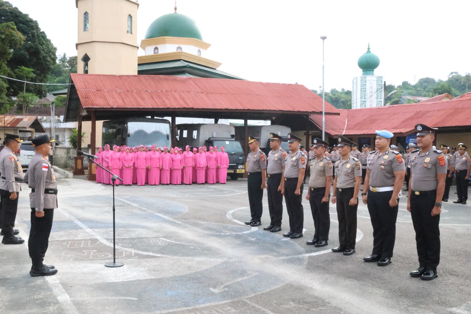 Polres Sabang Gelar Upacara Laporan Kenaikan Pangkat 36 Personel