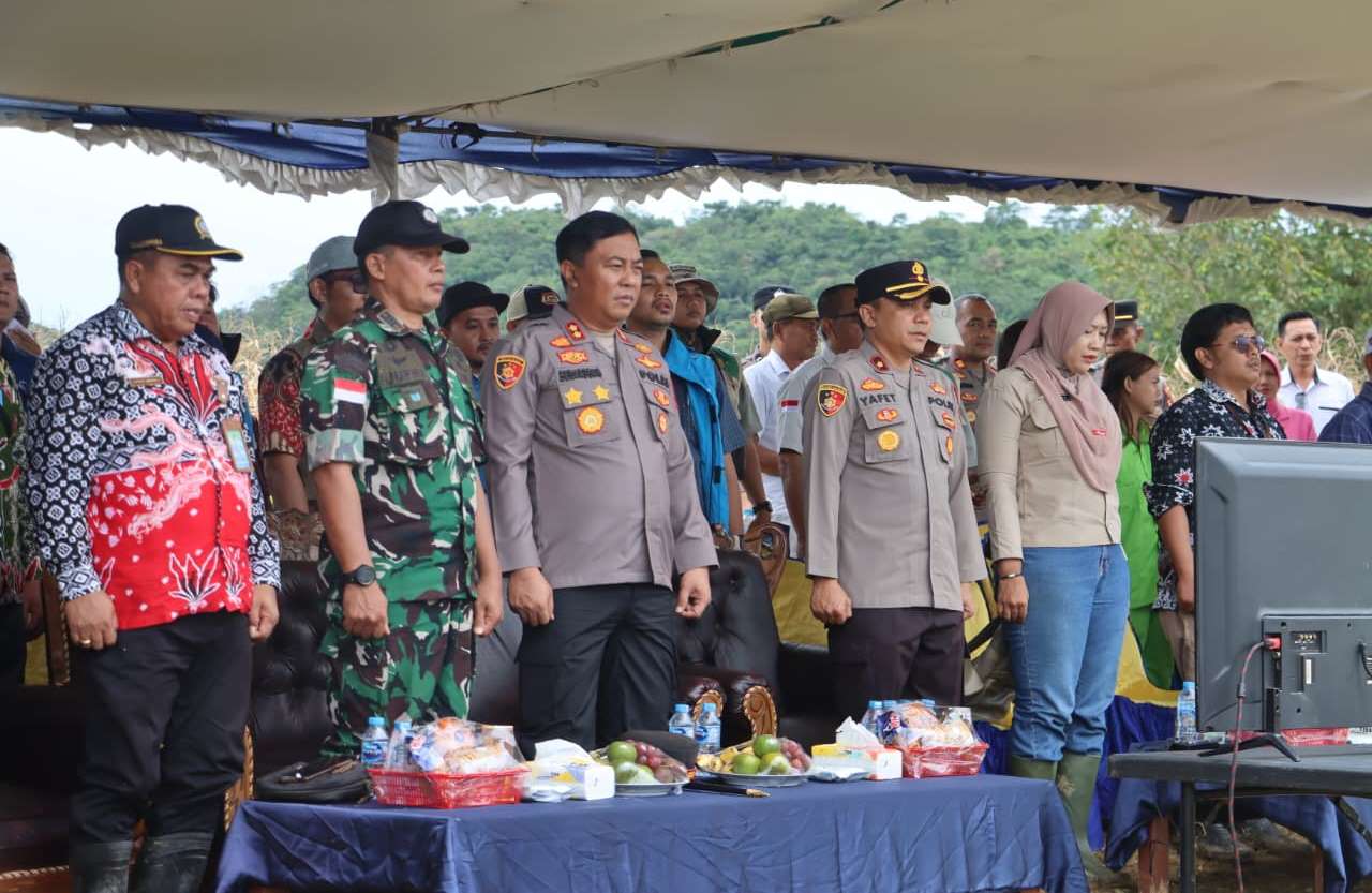 Panen Raya Jagung Serentak Kuartal I 2026, Polres Sanggau Tegaskan Komitmen Dukung Ketahanan Pangan Nasional
