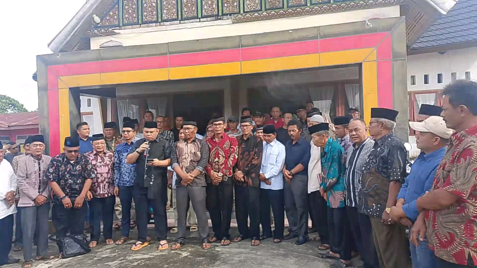 Pleno Nagori Koto Nan Ompek , Menolak rundiang dilua rundiang