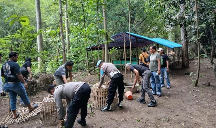 Polres Ponorogo Amankan 12 Tersangka Judol dan Sabung Ayam*