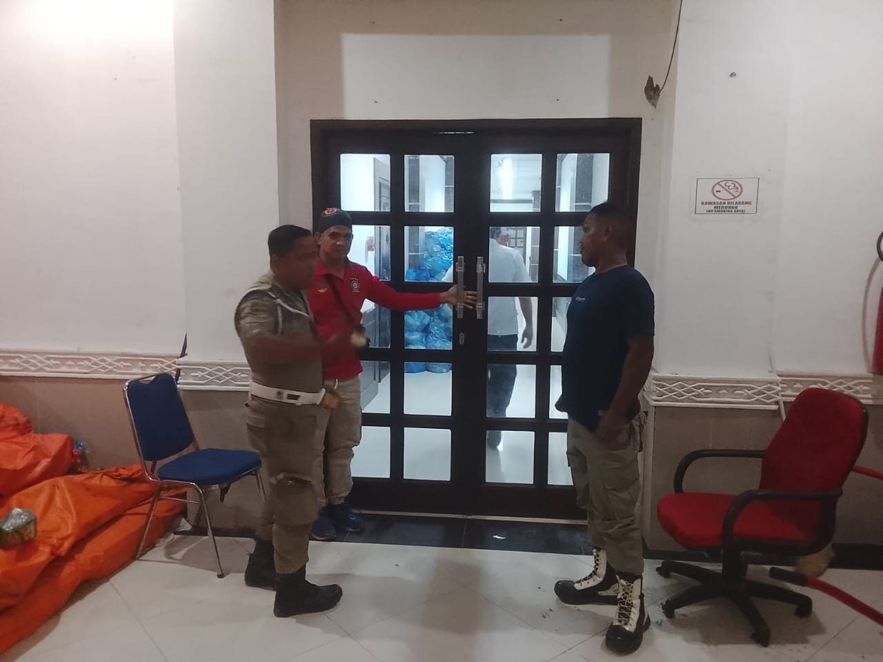Kabid Dinsos Aceh Utara Diduga Mengunci Pintu dari Geuchik, Jabatan Sosial Dipakai untuk Menghina Rakyat