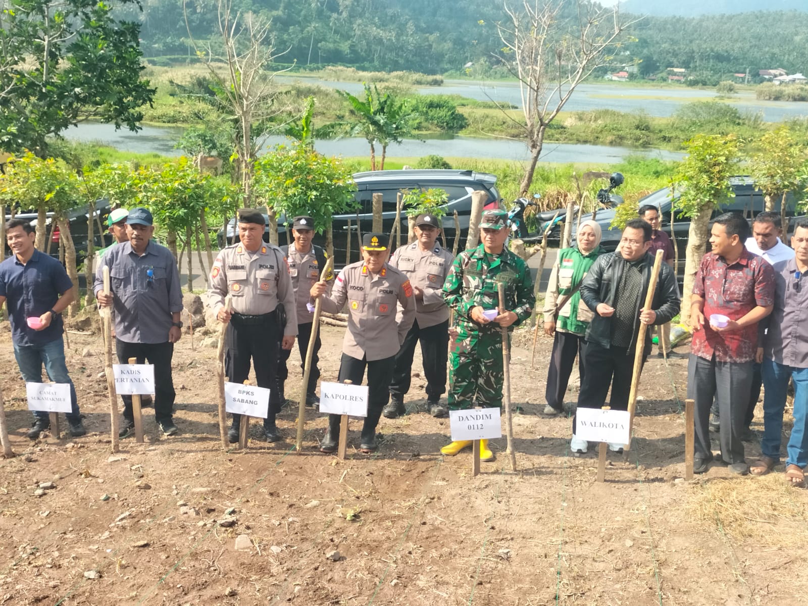 Dandim 0112/Sabang Hadiri Penanaman Perdana Ketahanan Pangan di Gampong Paya Seunara
