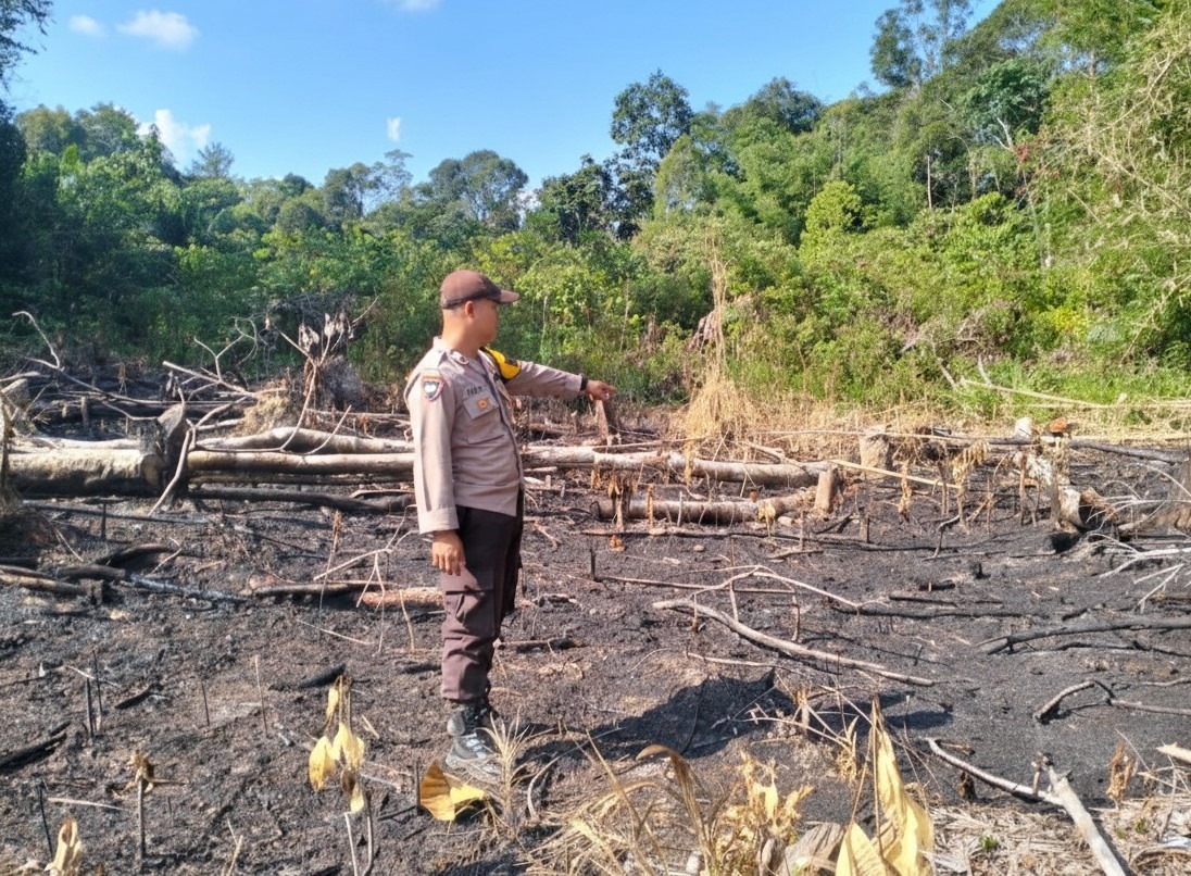 Dua Titik Api Terpantau, Polsek Meliau Pastikan Kondisi Terkendali