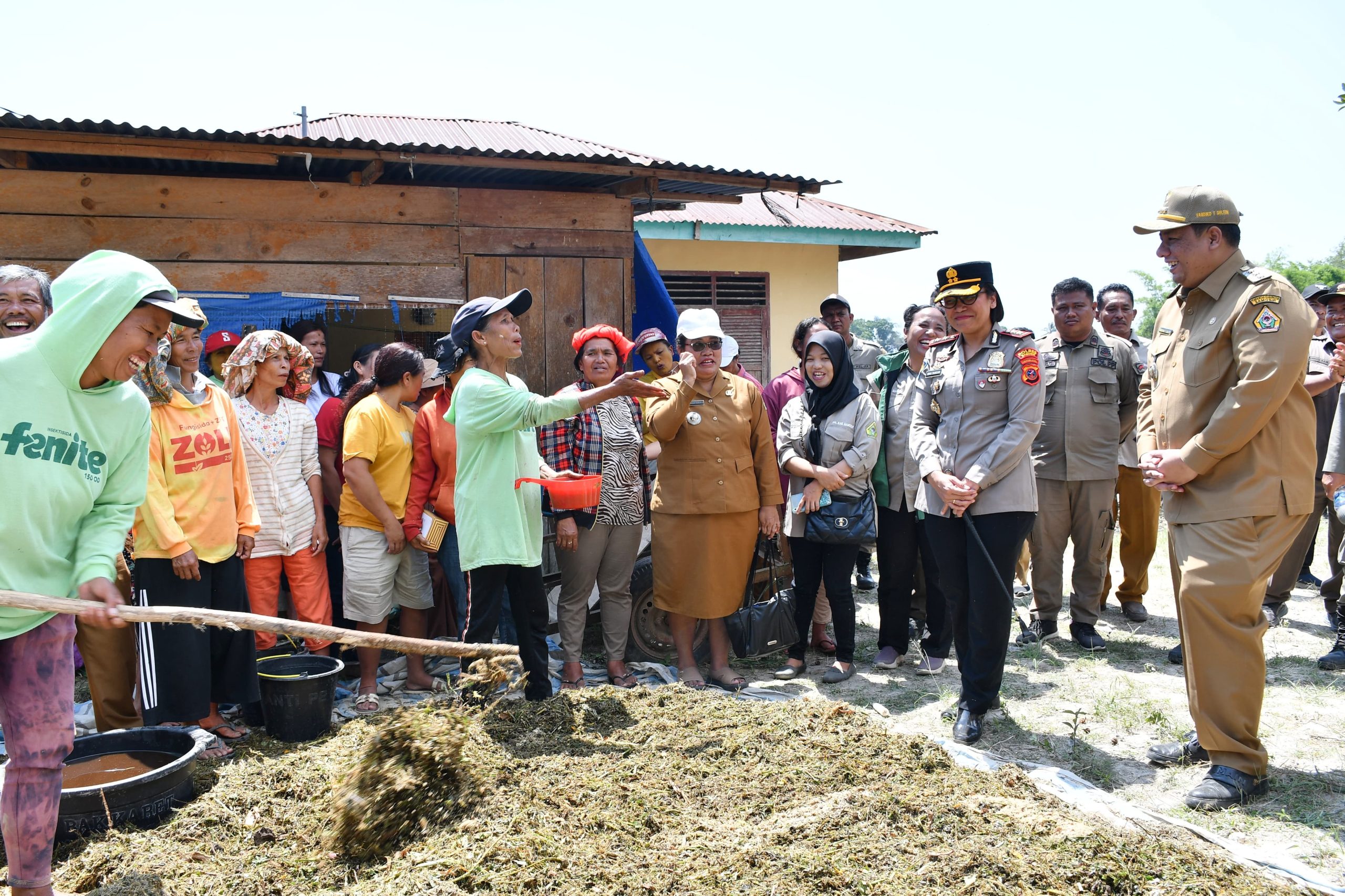 Perkuat Ketahanan Pangan, Bupati Samosir Resmikan Pompa Air Tenaga Surya Rp 2,6 Miliar di Onan Runggu