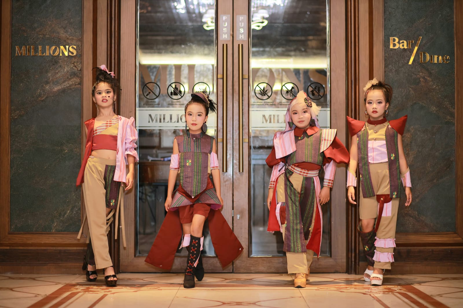 Maha Karya Academy Tembilahan Wakili Inhil di Ajang Internasional Riau Fashion Week 2026