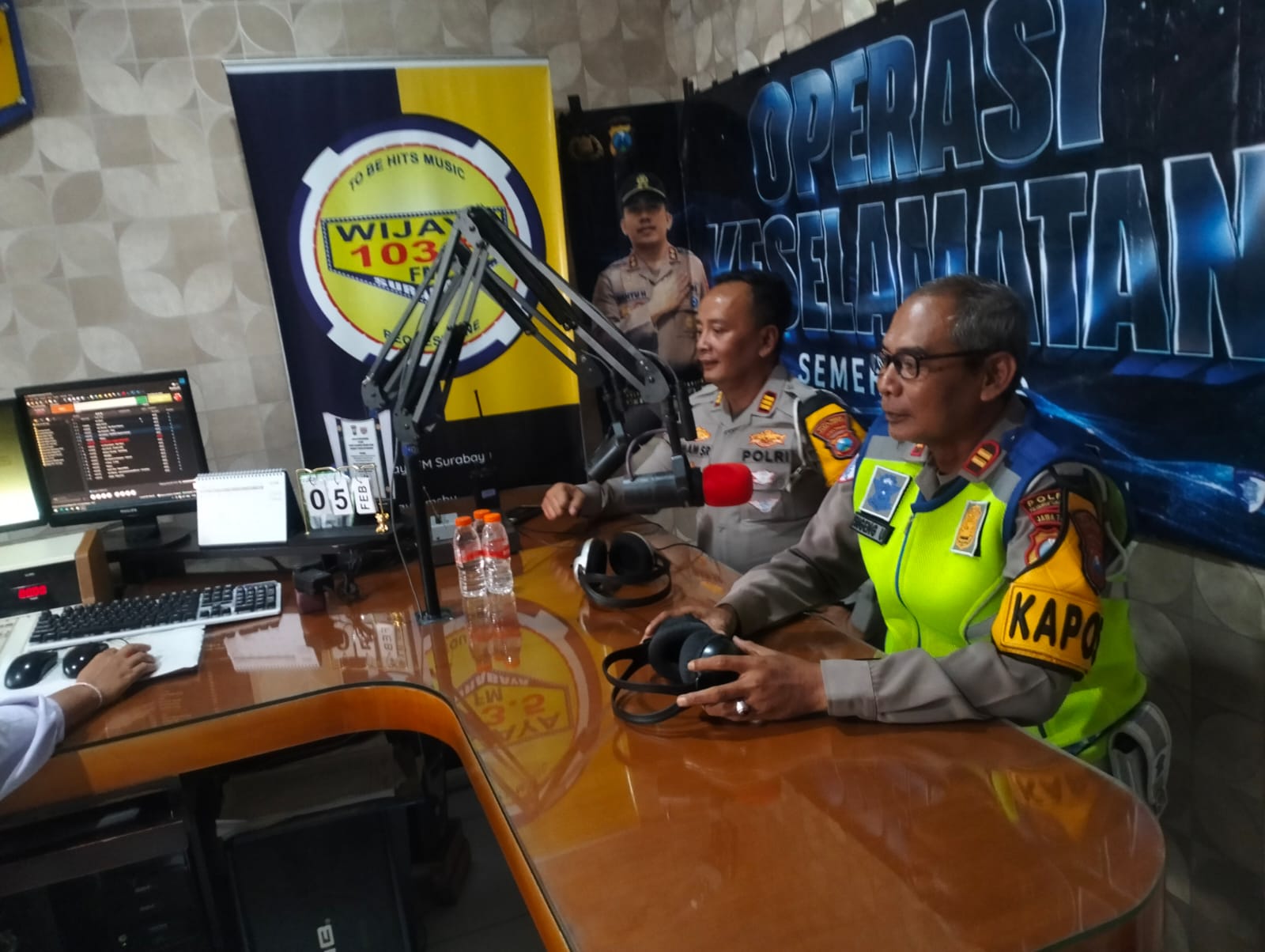 Gandeng Media Polres Pelabuhan Tanjungperak Ajak Warga Jadi Pelopor Tertib Lalu Lintas*