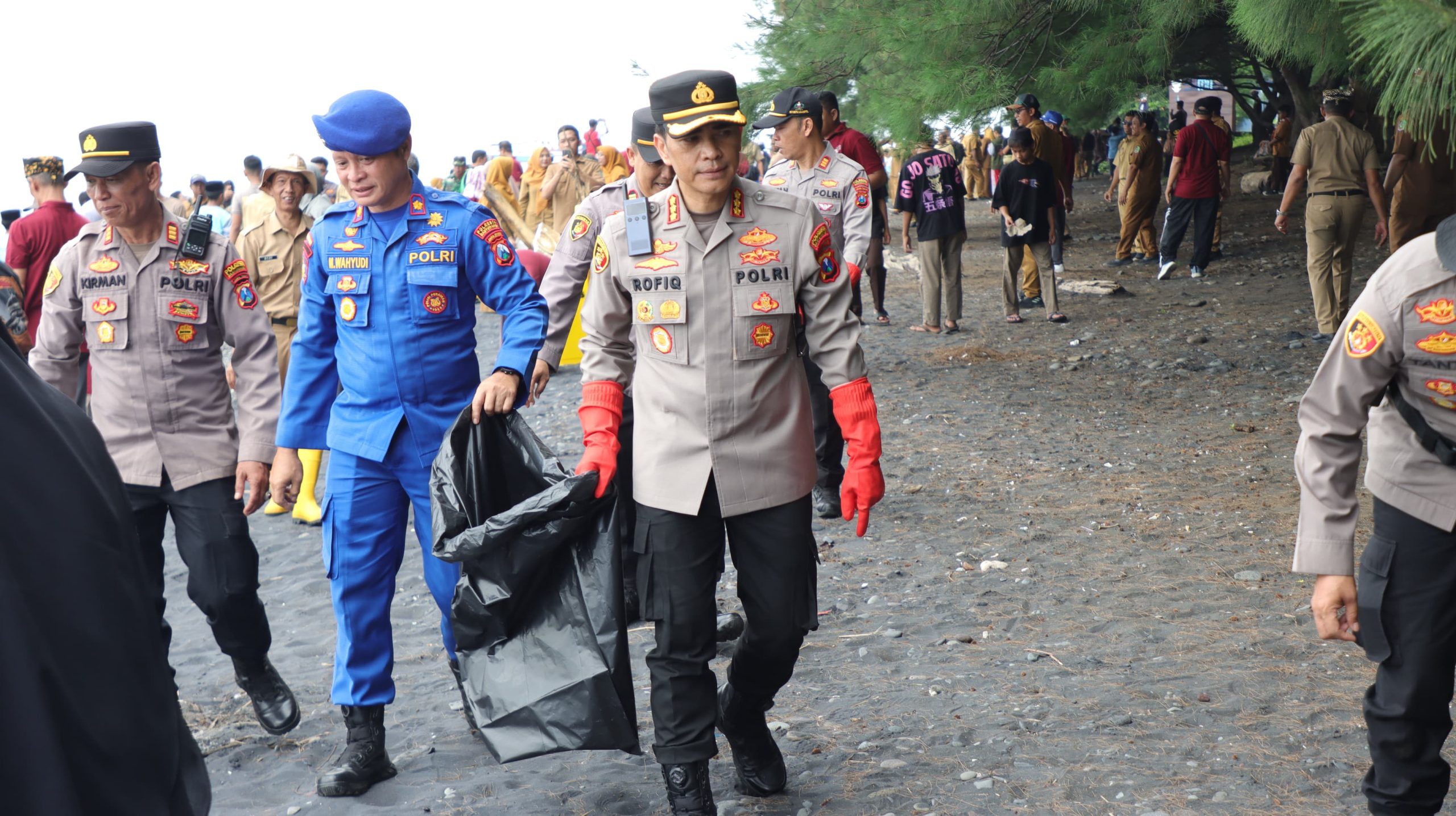 Kapolresta Kombes Pol Dr. Rofiq Ripto Himawan, S.I.K., S.H., M.H., Dukung Gerakan Banyuwangi Asri di Grand Watu Dodol