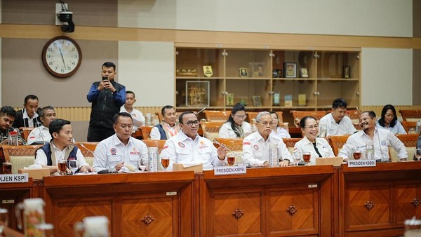 RDPU dengan Komisi III DPR, Tiga Serikat Buruh Tolak Polri di Bawah Kementerian