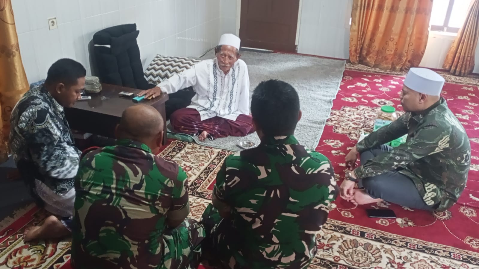 Pererat Silaturahmi, Koramil 0825/09 Tegaldlimo Sambangi Ponpes Manya’ul Huda