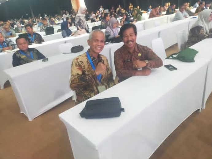 SEKDA KABUPATEN SIMEULUE ASLUDIN HADIRI RAKORNAS PENGELOLAAN SAMPAH TAHUN 2026