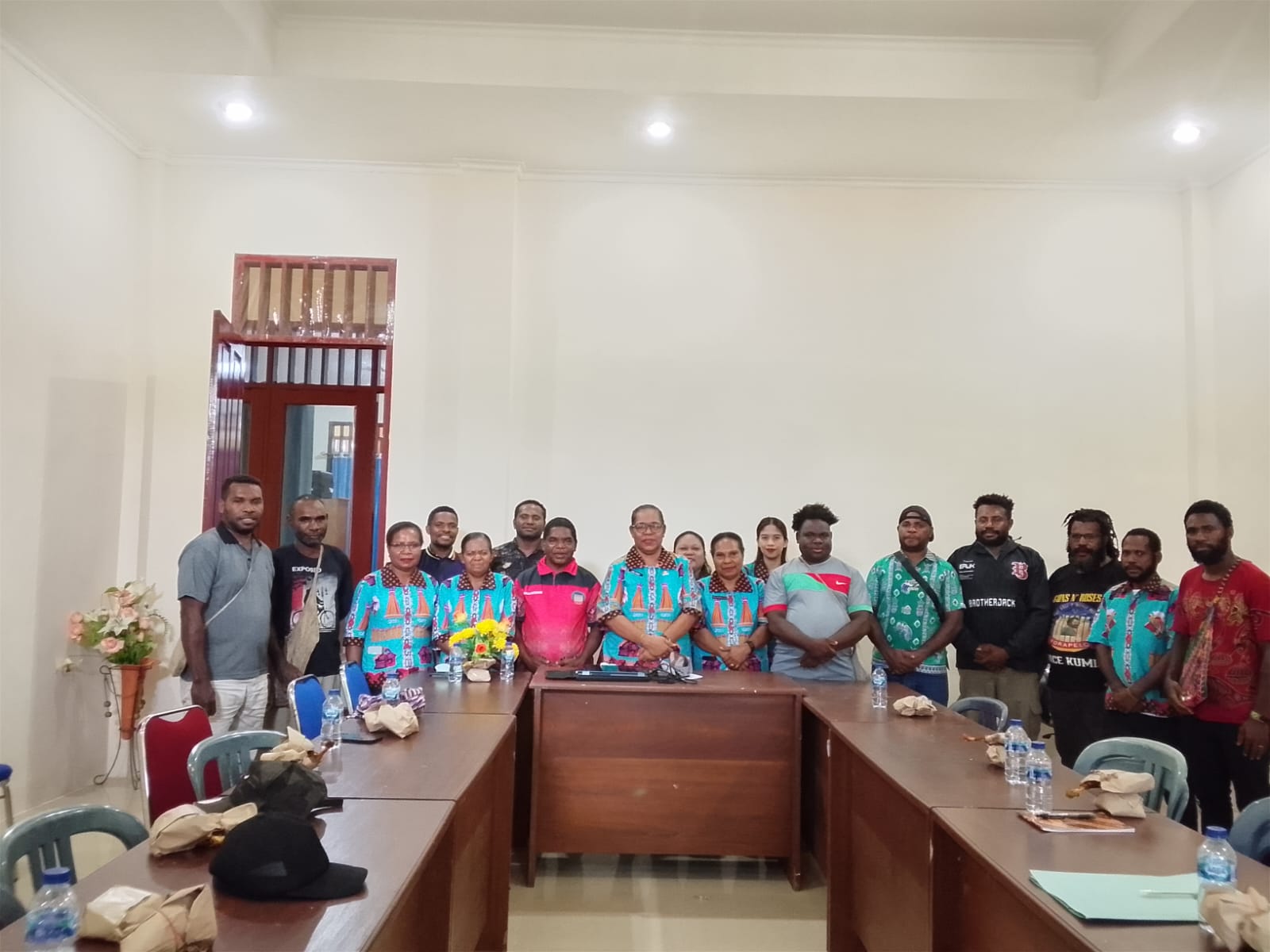 Forum Anak Anak asli 7 suku peduli Otsus kabupaten teluk Bintuni terus mengawal otsus di 19 OPD teluk Bintuni.