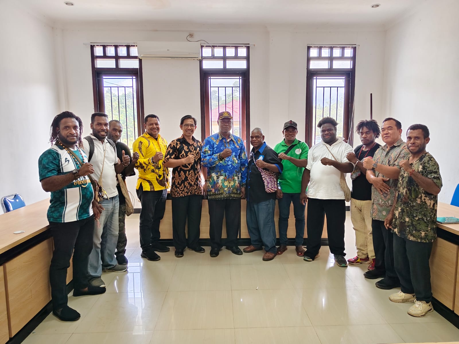 Forapelo 7 suku peduli Otsus kabupaten teluk Bintuni berkolaborasi dengan dinas perikanan Guma mengawal mengawasi Alokasi Pagu angaran Otsus.