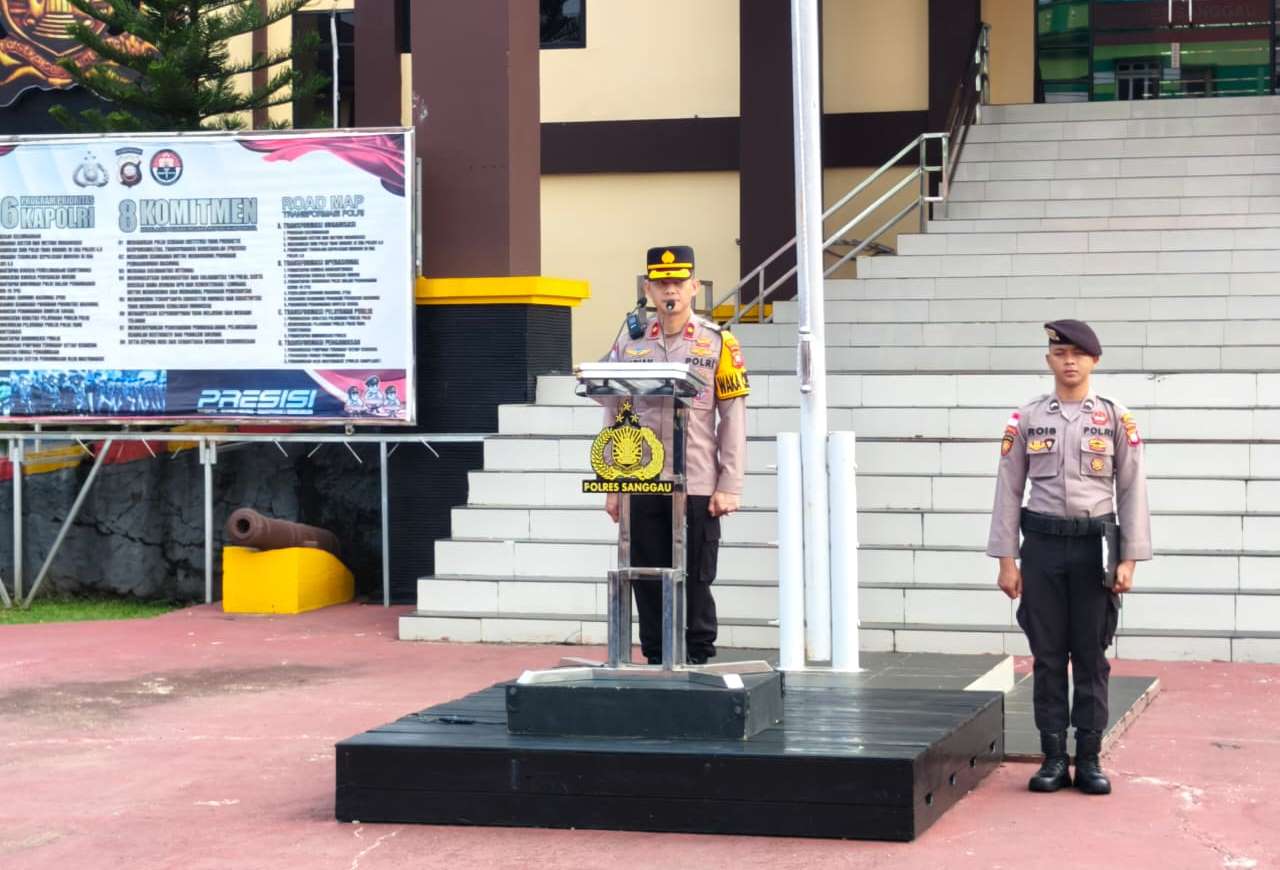 Wakapolres Sanggau Pimpin Apel Pagi, Tekankan Kesiapsiagaan Personel dan Peningkatan Pelayanan Publik