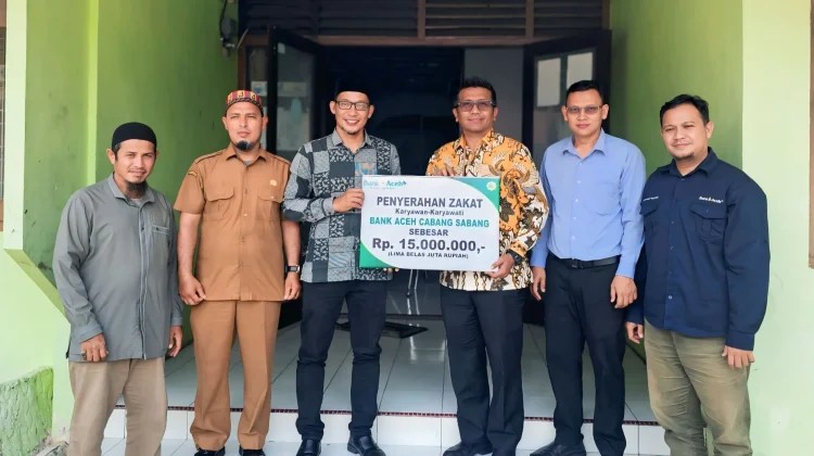 Bulan Berkah: Bank Aceh Serahkan Zakat Karyawan dan Karyawati ke Baitul Mal dan Santunan Kepada Anak Yatim
