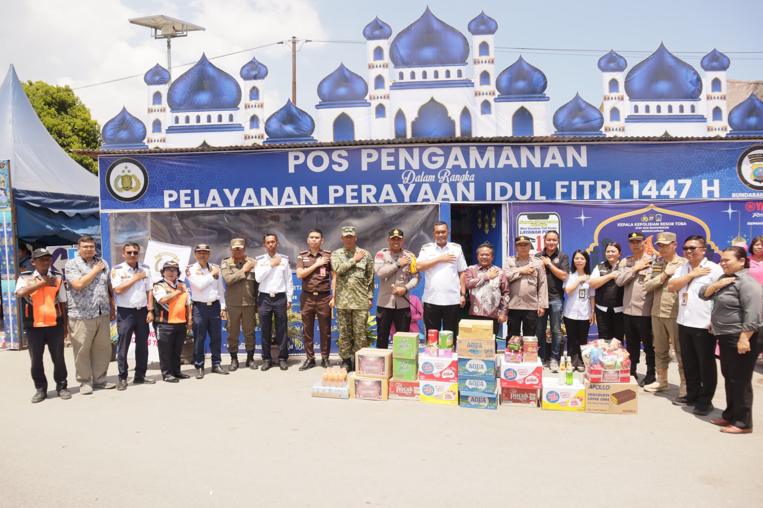 Forkopimda Toba Tinjau Pos Pengamanan Lebaran, Kapolres Hmbau Pemudik Agar Ekstra Waspada Saat Berkendara dan Mudik Lebaran