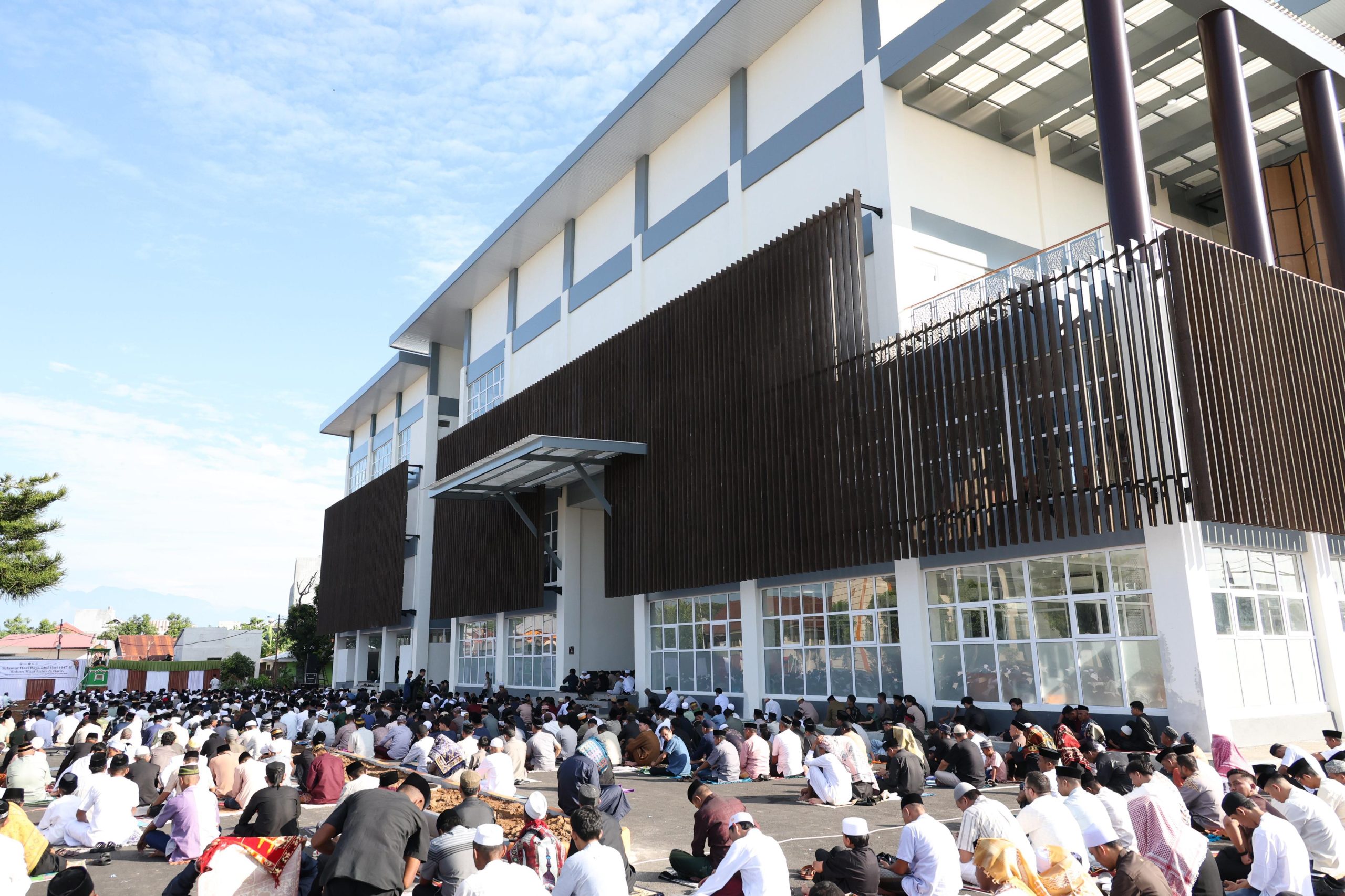 Dipusatkan di Pelataran Gedung Ammatoa Shalat Idul Fitri 2026