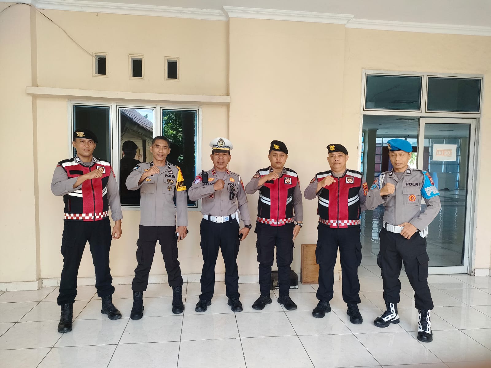 Bulukumba Siaga .Polisi Kawal Peringatan Wafat Is Almasih