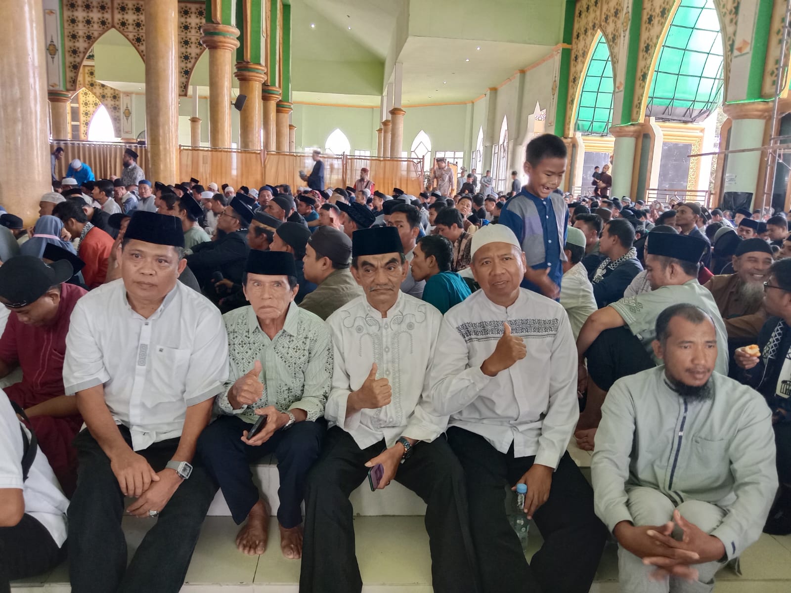 Tabliqh Akbar di ICDT Bulukumba DR KH Zaitun Rasmin LC MA Hadirkan Tausiah Inspiratif