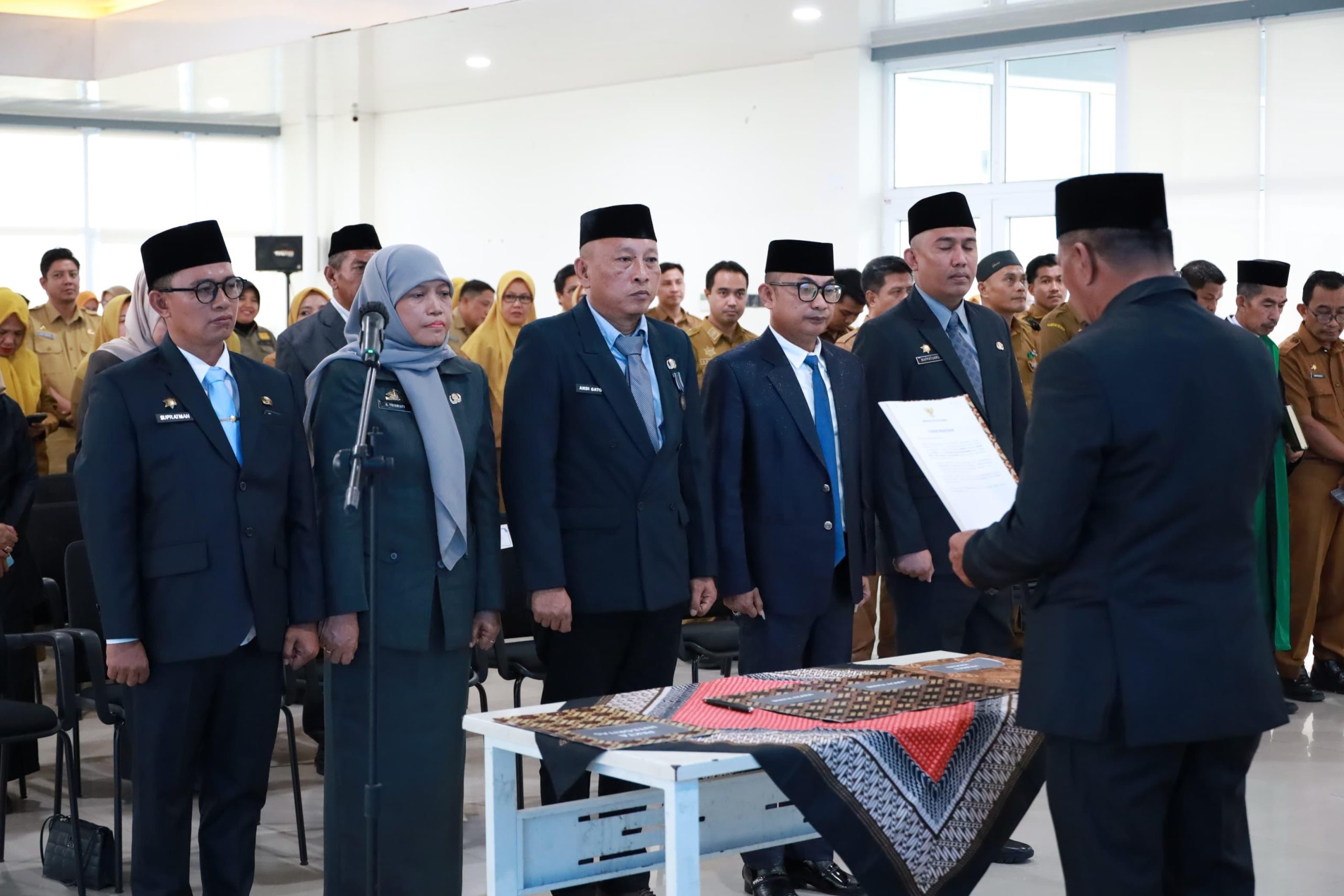 Pemkab Bulukumba Lantik 5 OPD .Bupati Tekankan Profesionalisme dan Inovasi