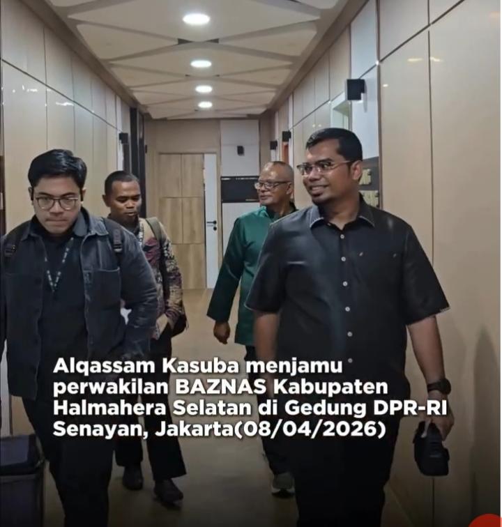 Izzuddin Alqassam Kasuba saat menyambut kedatangan jajaran BAZNAS Halsel di Gedung DPR RI, Senayan, Jakarta.